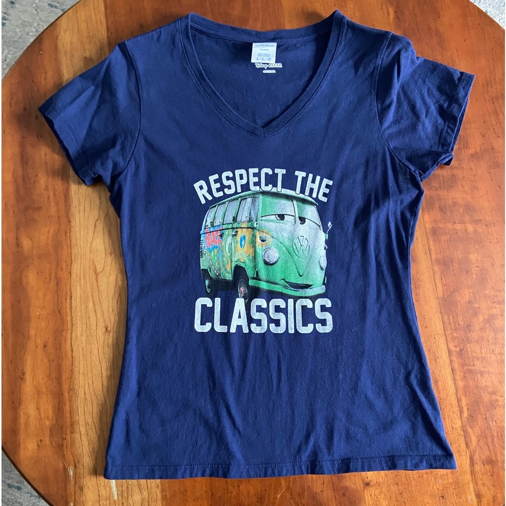 Disney Pixar Women’s  Fillmore Van T-shirt Small